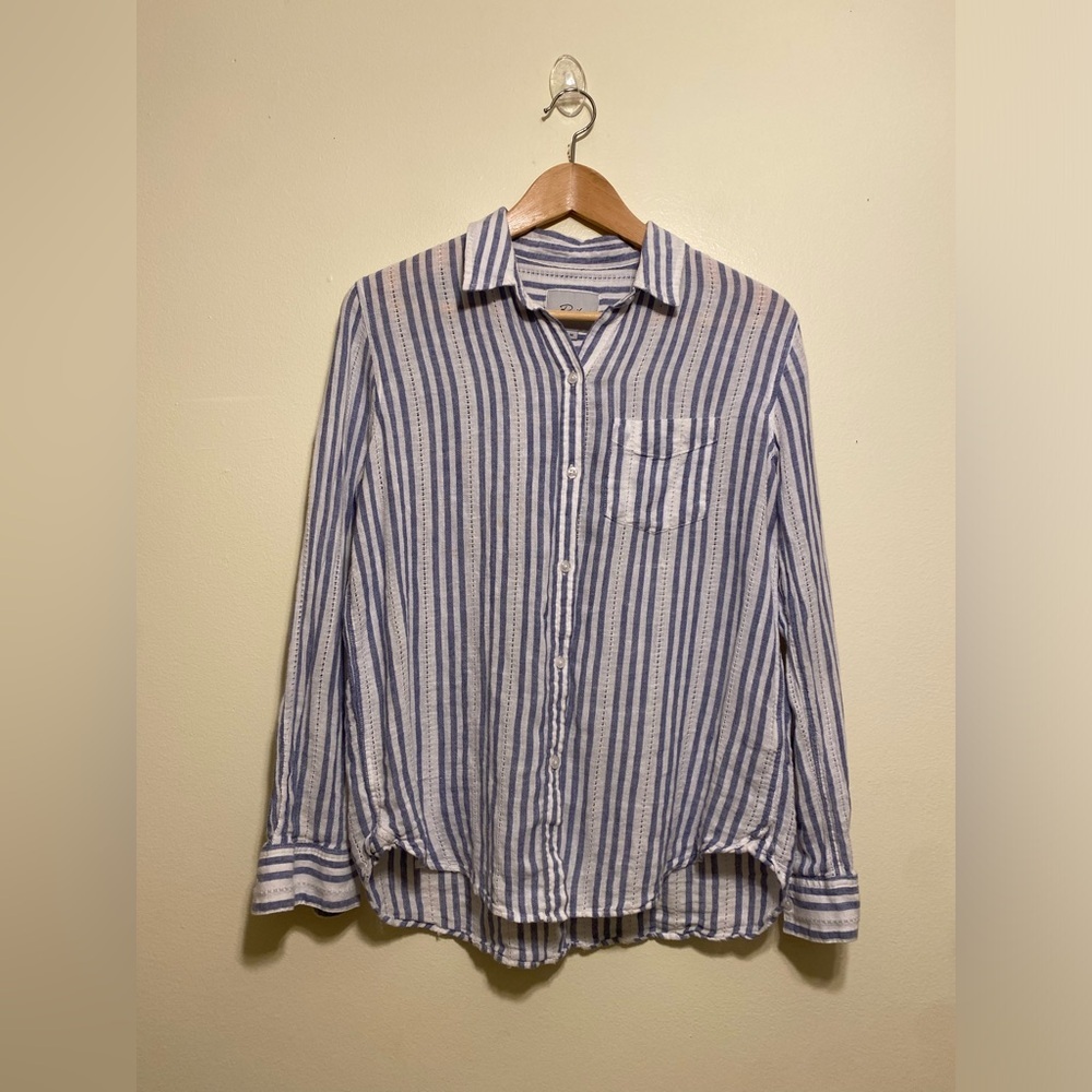 Rails Charlie Blue Catalina Stripe white and blue shirt . Size M